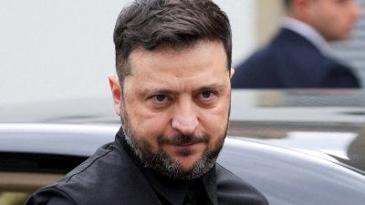 Зеленски заплаши Орбан