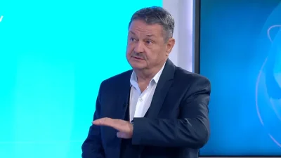 Проф. Рачев: Време е да се облечете като зелка