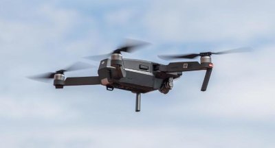 Два дрона затвориха за кратко летище София