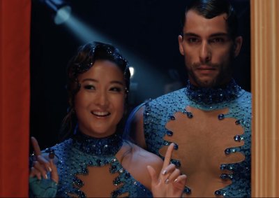 Българи обличат звездите в петия сезон на &bdquo;Емили в Париж&ldquo;