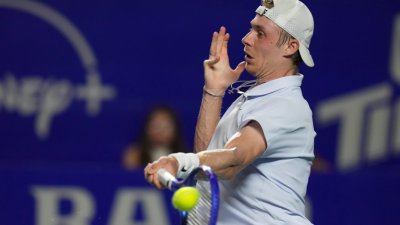 Шаповалов изхвърли Циципас 