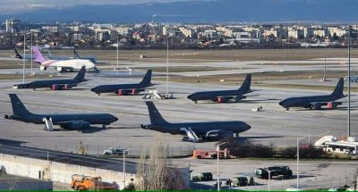 Местят американските самолети от летище "Васил Левски" на военни писти