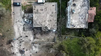 Израел предупреди: Може да удари линейки и болници по време на сраженията с "Хизбула" 