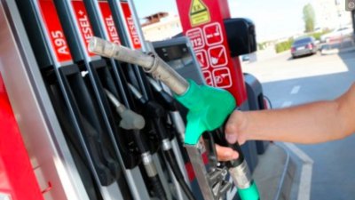 Дизелът е на психологически предел - 1,50 евро за литър