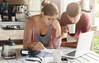 Вече в лъскави офиси: Всеки четвърти тегли бърз кредит 