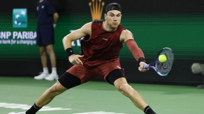 Джокович на колене пред шампиона Дрейпър, Алкарас се измъчи