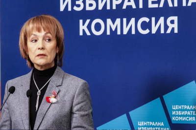 ЦИК: Спокойно, машините са в ред