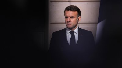 Макрон призова Израел да приеме преговори с Ливан в Париж