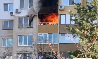 Огнен инцидент: Пламна пожар в "Дружба", пострадала е възрастна жена
