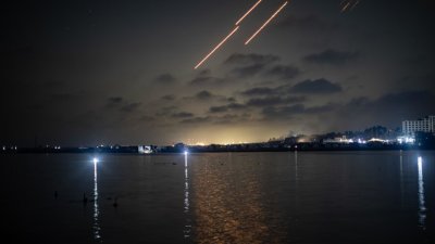 Разузнаването на САЩ и Израел счита, че властта в Иран остава стабилна