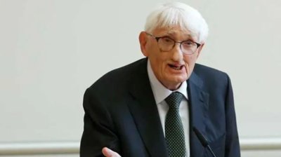  Почина германският философ Юрген Хабермас 
