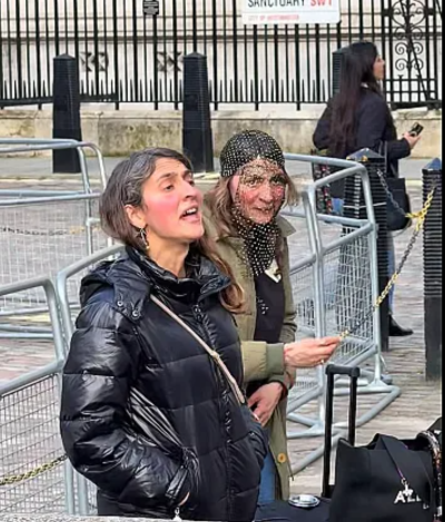 Лео Бианки връща клошарките Вяра и Надежда в България 