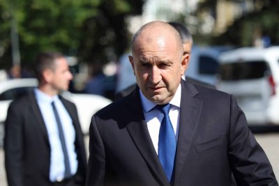 Радев обяви водачите на листите си (ПЪЛЕН СПИСЪК)