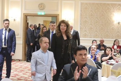 Илияна Йотова към малките хора: Ръстът няма значение, когато си с голямо сърце