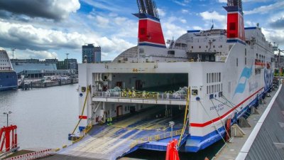 Започна се... Вдигат цените на ферибота между Силистра и Румъния