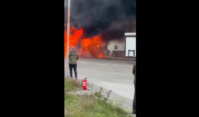 Тир гърмя и избухна като бомба на ГКПП "Капитан Андреево" (ВИДЕО)