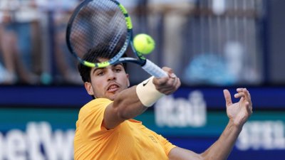 Алкарас се провали срещу Себ Корда