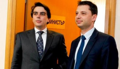 Делян Добрев: Асен Василев е ламата Калушев на ПП, уби всички около него