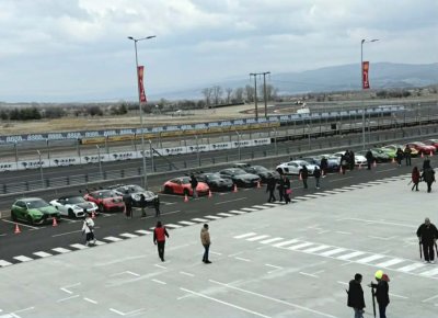 В Самоков откриха една от най-мащабните писти на Балканския полуостров (СНИМКИ)