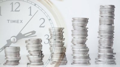 Депутатите вкарват 1 милион българи в дългова спирала