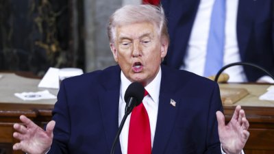 Умно село: Тръмп обмисля изпращането на военни в Близкия изток