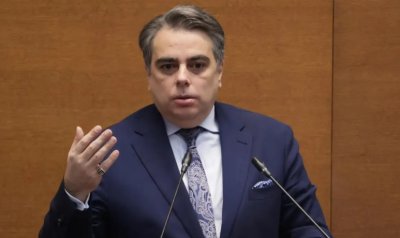 Асен изригна: Лъжа е, че аз съм махнал Божанков от листите на ПП-ДБ
