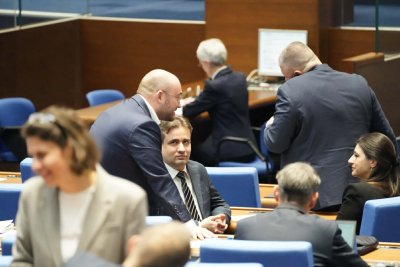 Депутатите викат Гюров за "Марица Изток"