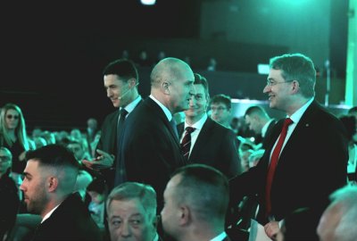 Радев представя програмата на "Прогресивна България": Да сменим ВСС и да изберем легитимен главен прокурор (НА ЖИВО)