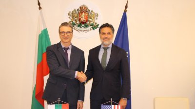 Министърът на енергетиката се срещна със специалния пратеник на САЩ