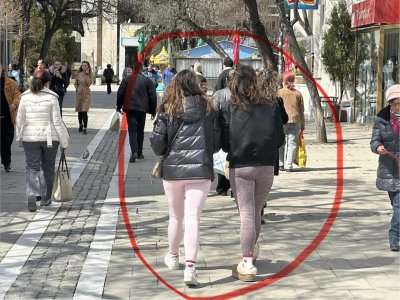 Ето ги! Вяра и Надежда се прибраха в родния си град Благоевград