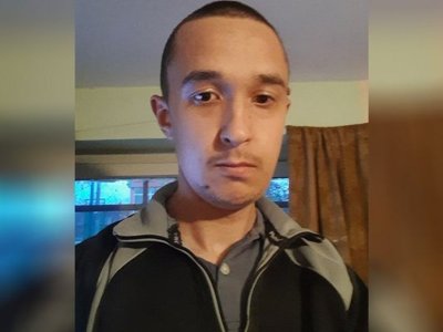 Иван, който намушка жена в Бургас, остава в ареста