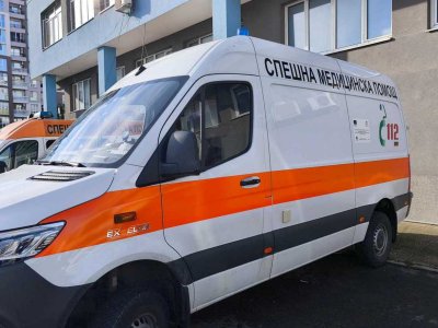 Мотокар премаза ченге в Ахелой, може да загуби крака си