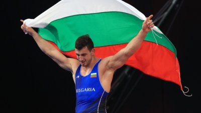 Българска федерация по борба БФ Борба изпрати покана до състезателите