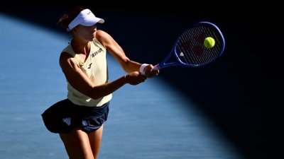 Прекъсна серия на Ига Швьонтек, стори го Магда Линет