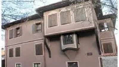 Разиграват на търг знаков хотел в Стария град на Пловдив