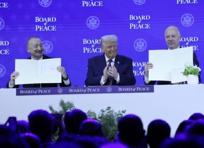 Кабинетът се жалва на КС за решението за Съвета за мир 