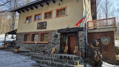 След стрелбата в хижа &bdquo;Камен дел&ldquo; БТС откри коноп и оръжие