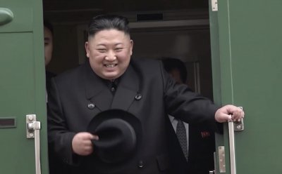 Ким Чен Ун се готви за среща с Путин (ГАЛЕРИЯ)