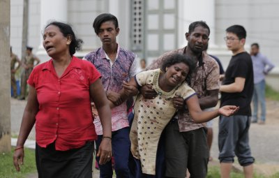 Над 200 са жертвите на атентатите в Шри Ланка (ОБЗОР)