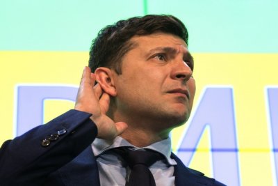 Зеленски ще отвее Порошенко с двойно повече гласове