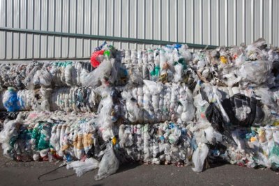В Бургас: Откриха още 20 контейнера с италиански боклук