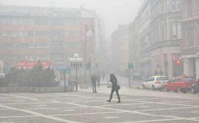 Босна се вдигна на протест заради мръсния въздух (СНИМКИ)