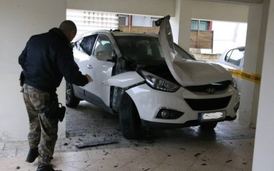 Отмъщение! Взривиха колата на футболен съдия