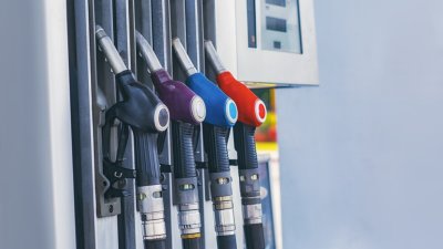 Румъния ограничава търговските надценки на горивата