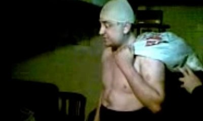 Скандал: Гнусни гаври с Юлиян Картофа в затвора (шокиращи снимки 18+)