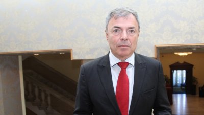 20 април става официален празник?