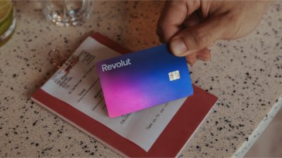 &bdquo;Револют&ldquo; отчете рекордна годишна печалба от $2,3 милиарда