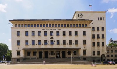 БНБ: Депозитите на домакинствата у нас нарастват