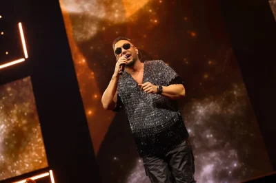 Коцето се ошишка яко, тресе шкембе на концерта в "Арена"-та