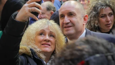 Радев призова: Да уволним онези, които опразниха джоба на българите